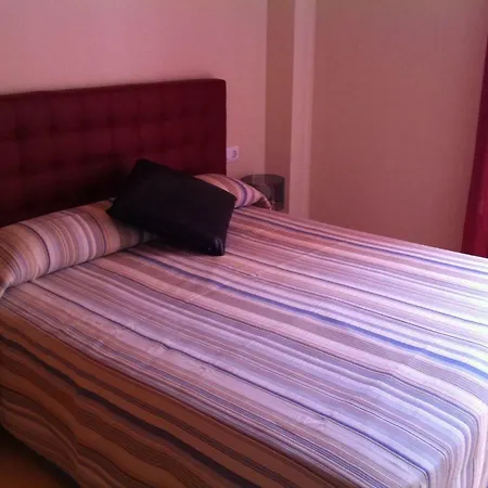 Cormorant Suite, Sea Terrace & Pools Apartment *